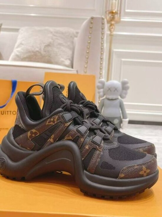 Louis Vuitton. Shoes - Louis Vuitton Monogram Black and Brown Sneakers